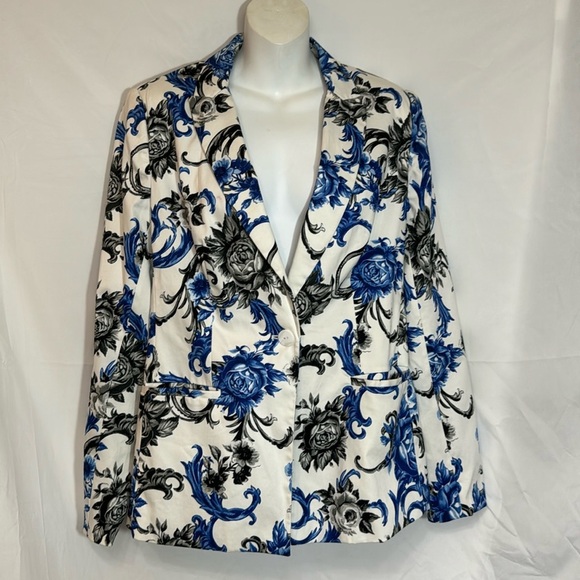 Premise Jackets & Blazers - Black and Blue Floral Rose Blazer Suit Jacket